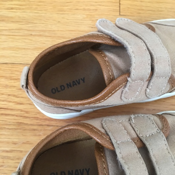 Old navy sneakers babyboys 7 - Picture 6 of 6